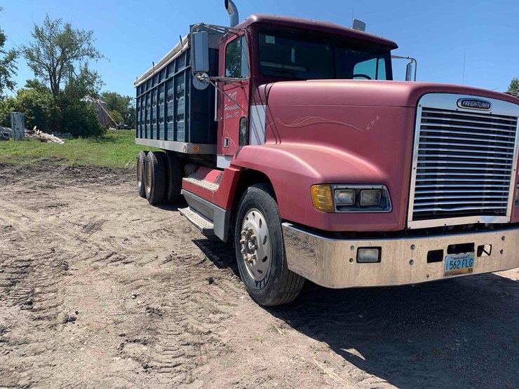 1990-freightliner-grain-truck-image-3