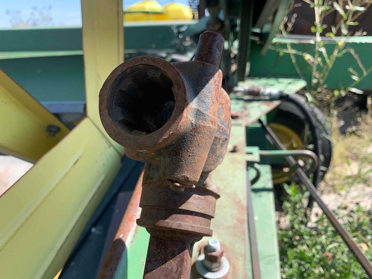 john-deere-swather-image-8