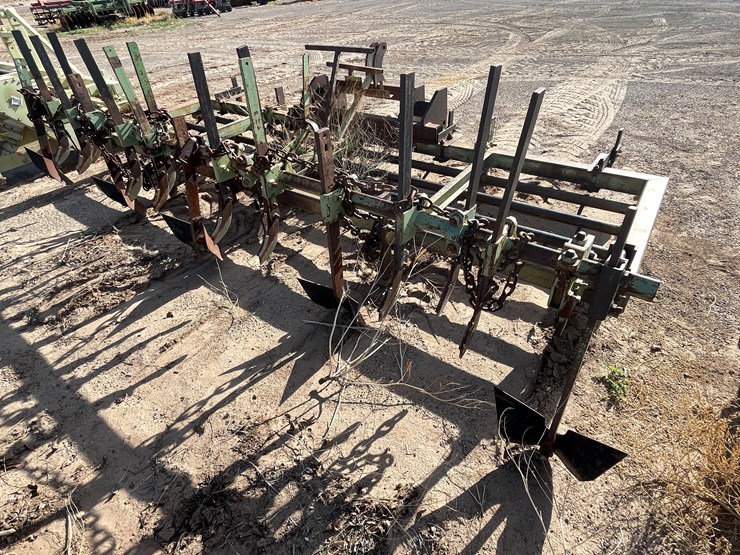 #9041-•-3-pt-spike-tooth-tillage-implement-custom-image-8