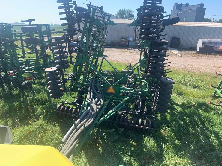 john-deere-1900-image-23