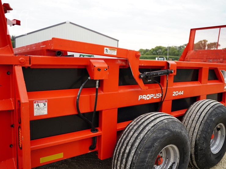 2009-kuhn-knight-2044-image-16
