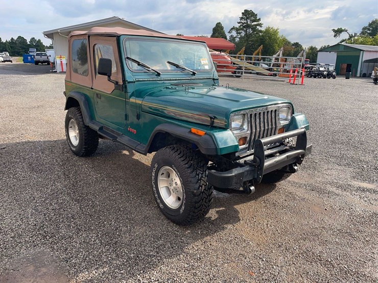 1994-jeep-wrangler-image-5