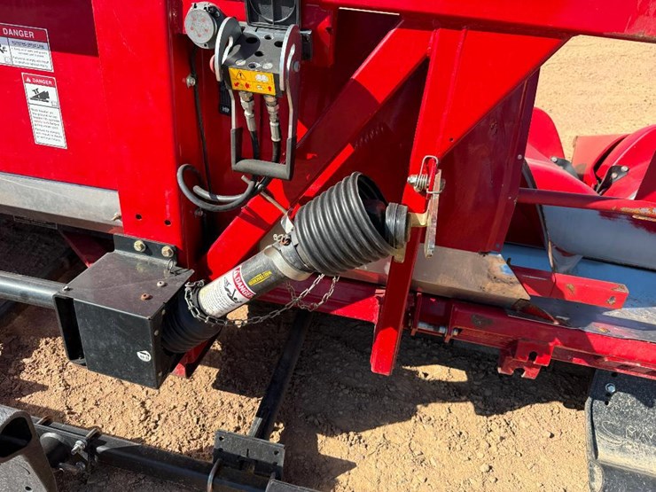 case-ih-3408-image-18