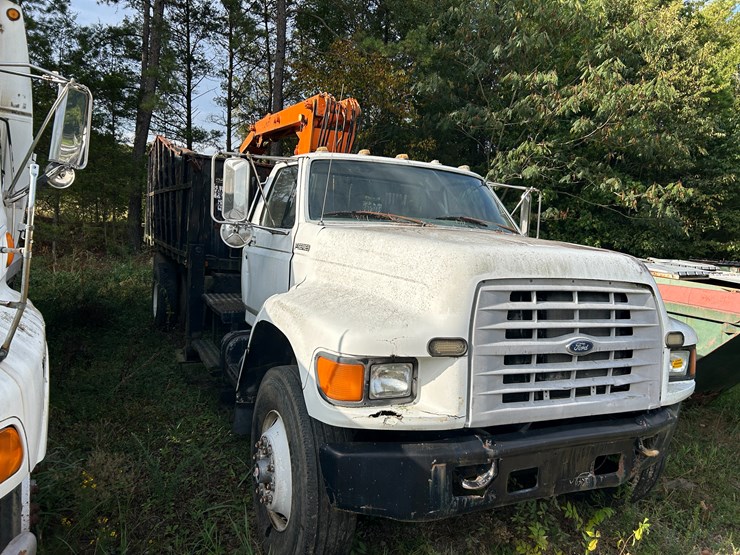 1998-ford-f800-image-2