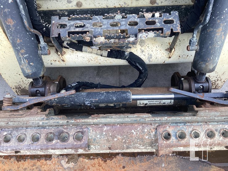 2020-bobcat-t650-image-12