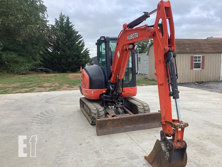 2017-kubota-kx040-4-image-6