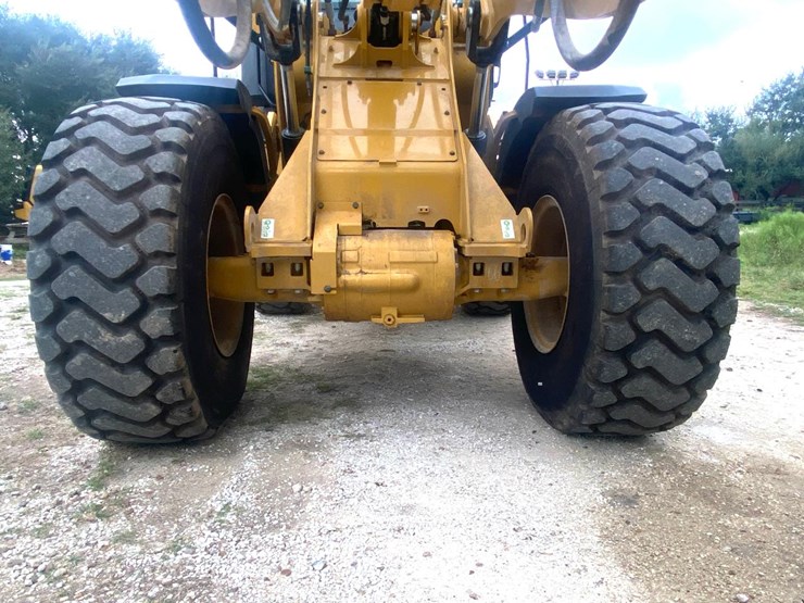 2021-caterpillar-926m-image-20
