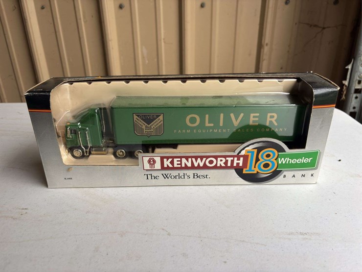 (3)-oliver-coin-banks-image-19