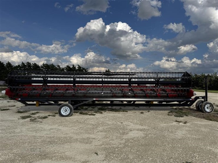 2011-case-ih-3020-image-8