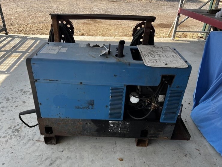 sl---bobcat-miller-welder-image-3