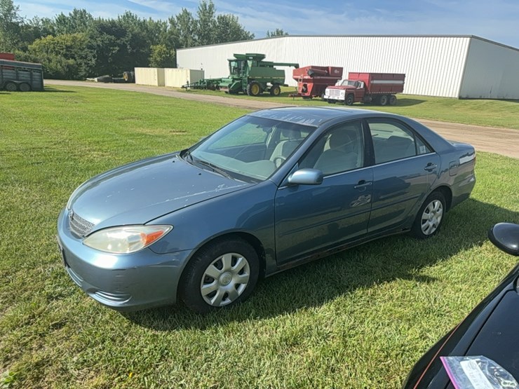 2003-toyota-camry,-unsure-if-runs,-did-not-crank-over,-298,161-miles,-impound-vehicle,-**title**-image-1