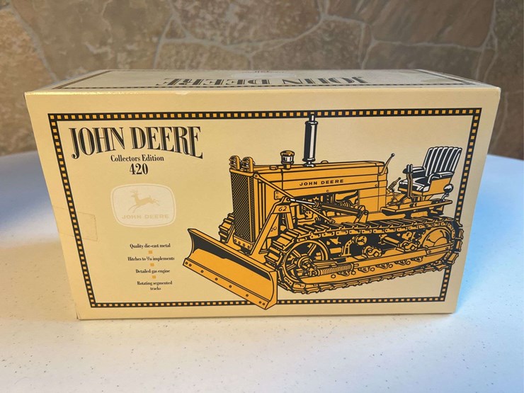 john-deere-420-image-3
