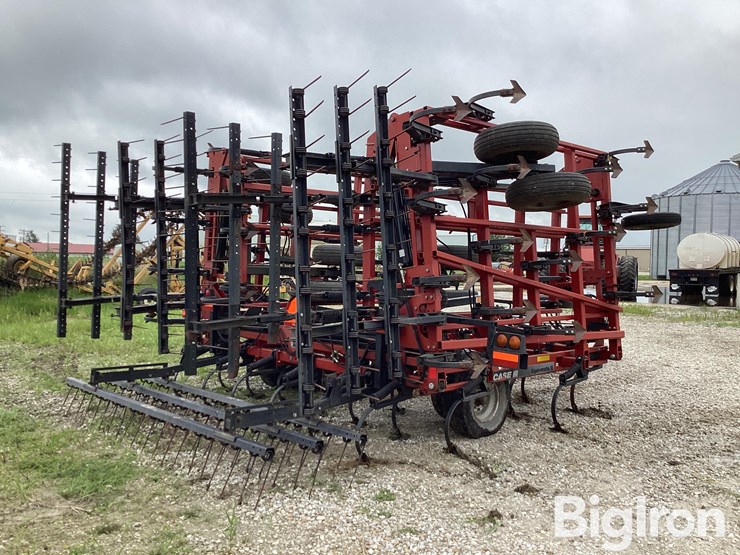 case-ih-4300-image-5