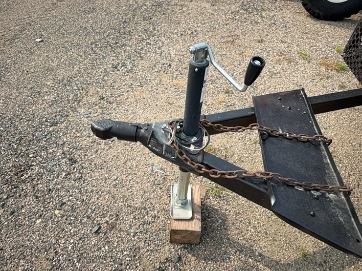 homemade-2-wheel-utility-trailer-w/-ramp,-approximately-6’-x-11’,-**no-title**-image-9