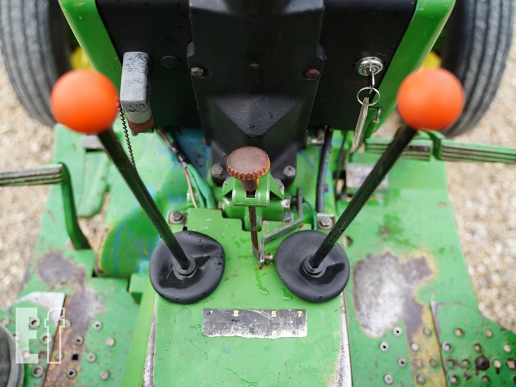 john-deere-2150-image-26