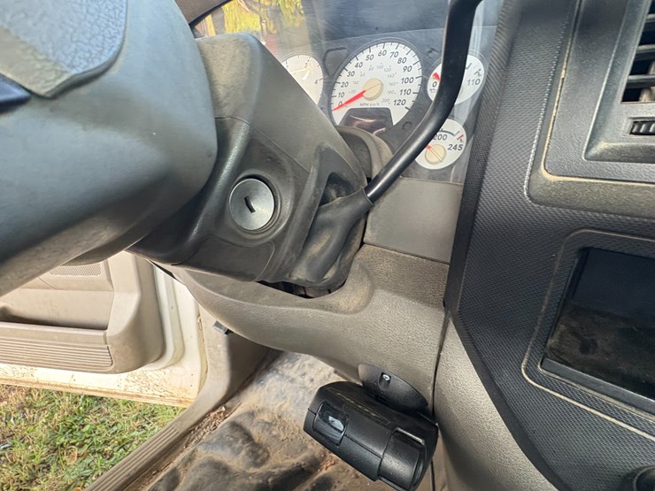 dodge-ram-2500-image-40