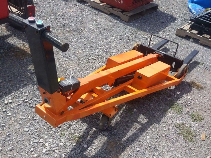 electric-pallet-jack-image-5