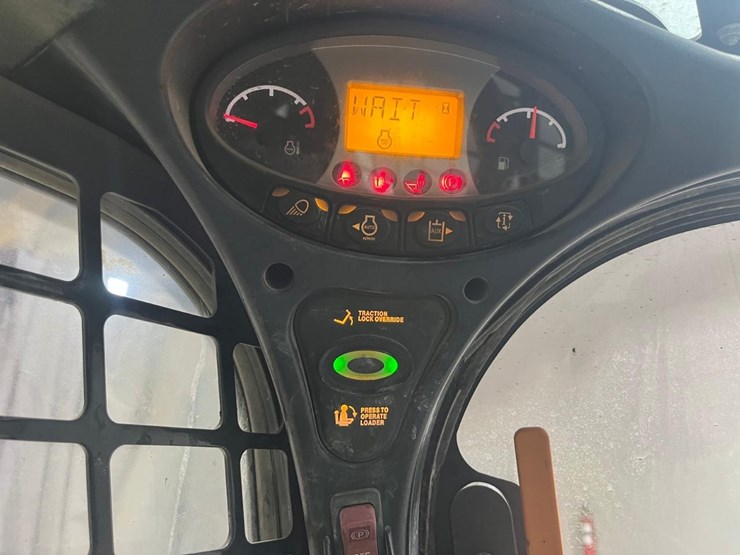 2018-bobcat-s650-image-18