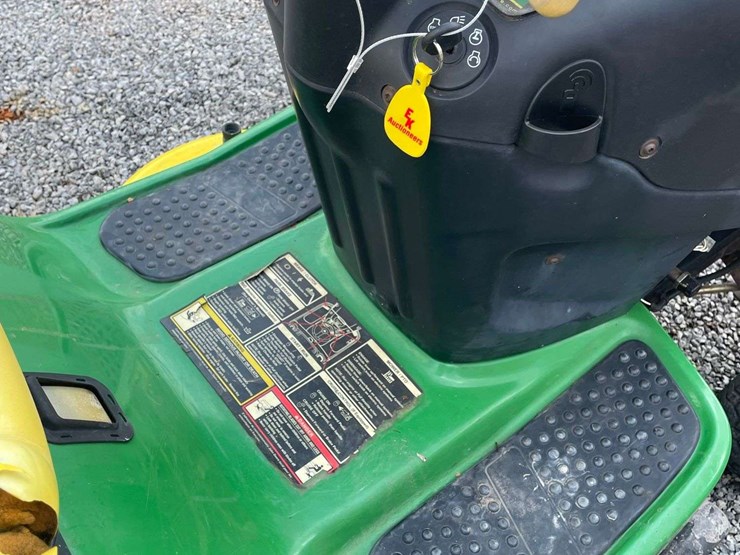 john-deere-la105-image-9