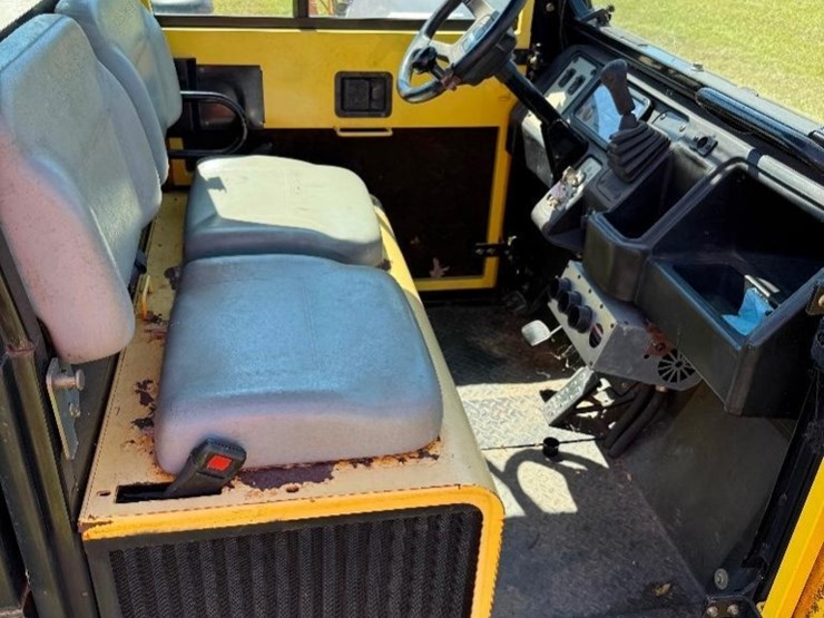 2001-cushman-haulster-image-8