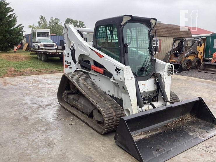 2020-bobcat-t870-image-6
