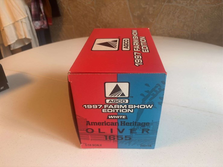 (2)-1/16-oliver-heritage-1655-+-1/64-agco-historical-set-nib-ertl-image-7