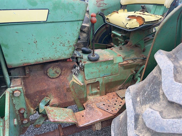 john-deere-2440-image-20