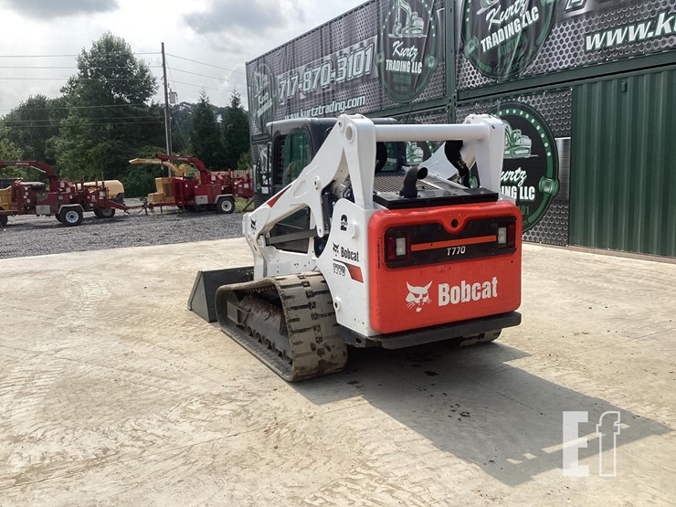 2022-bobcat-t770-image-2