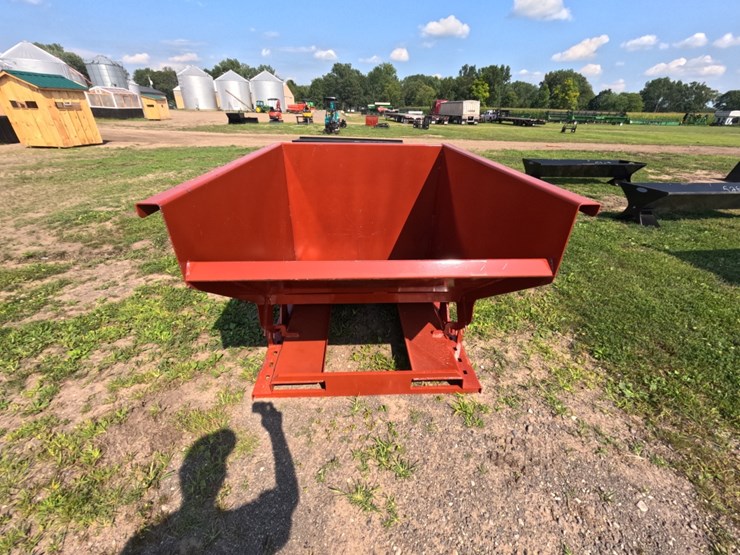 #5251-•-2-yard-self-dumping-hopper-image-2