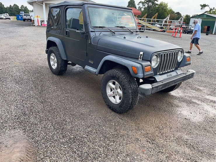 1998-jeep-wrangler-image-6