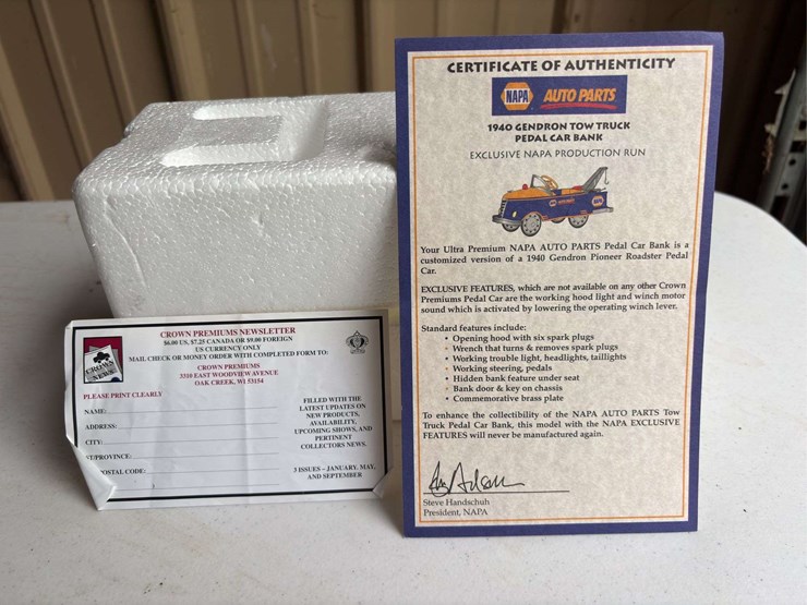 (2)-vermeer-truck-and-napa-pedal-car-toy-nib-image-17
