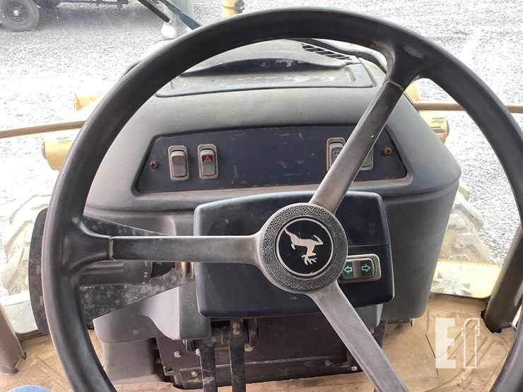 2005-deere-310sg-image-19