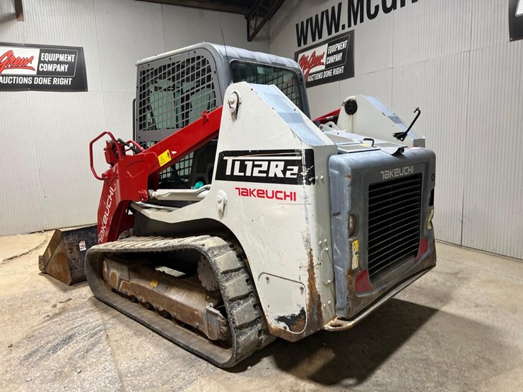2023-takeuchi-tl12r2-image-3