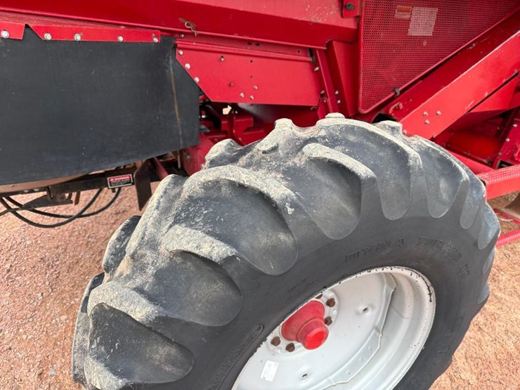 1995-case-ih-2144-image-9