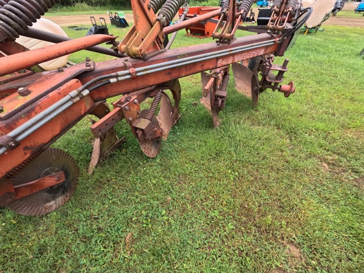 #5216-•-white-549-5-bottom-plow-image-11