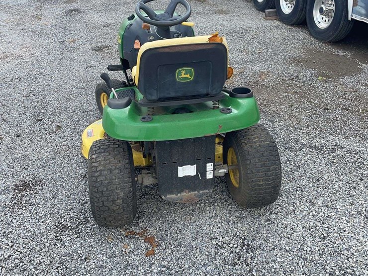 john-deere-l110-image-8