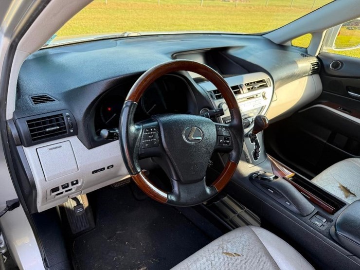 2010-lexus-rx450h-hybrid-suv-**salvage-title**-image-13