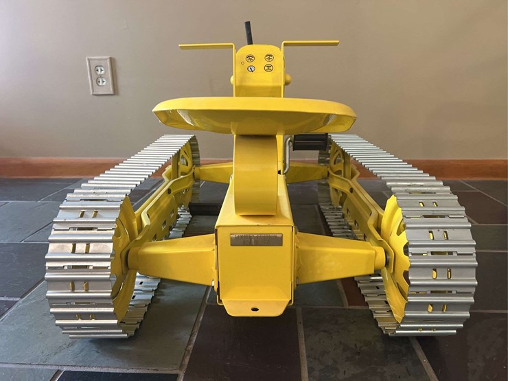 oliver-oc-6-pedal-crawler-magnuson-image-4