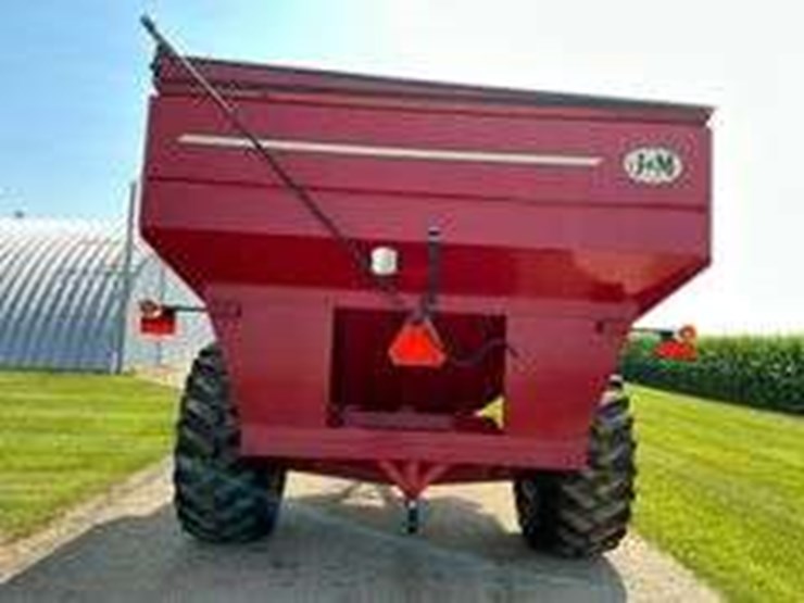 j&m-875-image-5