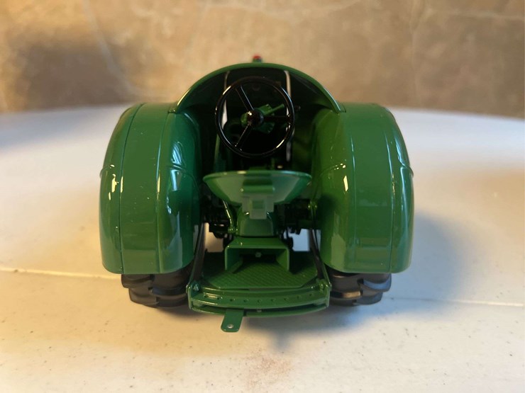 john-deere-420-image-15