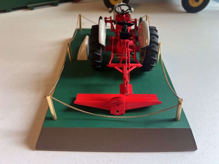 ford-8n-image-5
