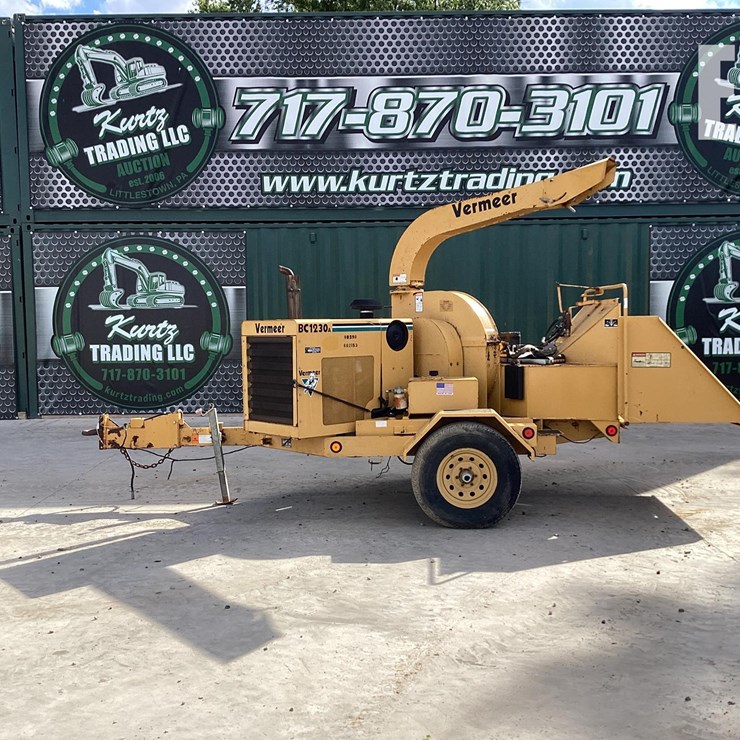 2004 VERMEER BC1230