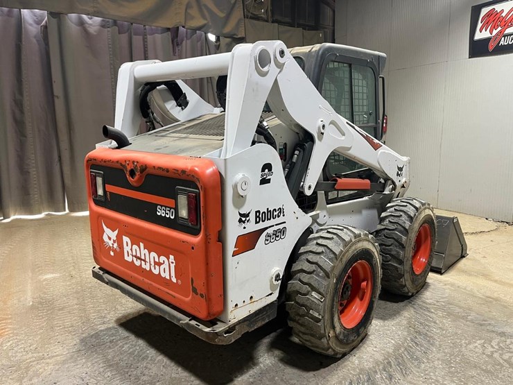 2018-bobcat-s650-image-6