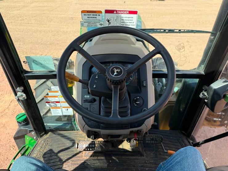 2017-john-deere-6120e-image-59