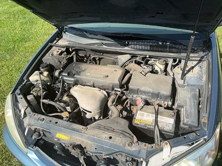2003-toyota-camry,-unsure-if-runs,-did-not-crank-over,-298,161-miles,-impound-vehicle,-**title**-image-3