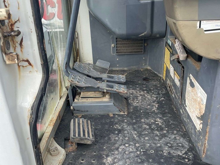 takeuchi-tb138fr-image-27