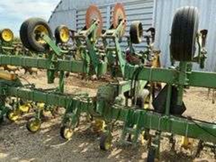 john-deere-85-image-6