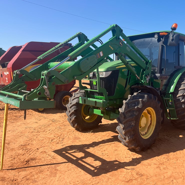 2012 JOHN DEERE 6115D