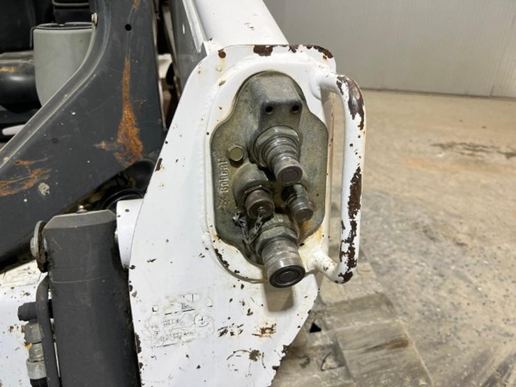 bobcat-t650-image-11