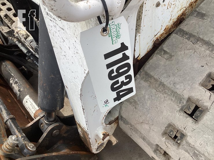 2019-bobcat-t595-image-21